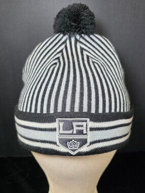 Los Angeles Kings NHL Pom Beanie Youth Size